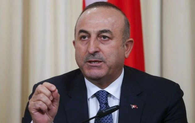 Τσαβούσογλου: Ο Μακρόν δεν μπορεί να χαλάσει τις σχέσεις της Τουρκίας με τη Ρωσία